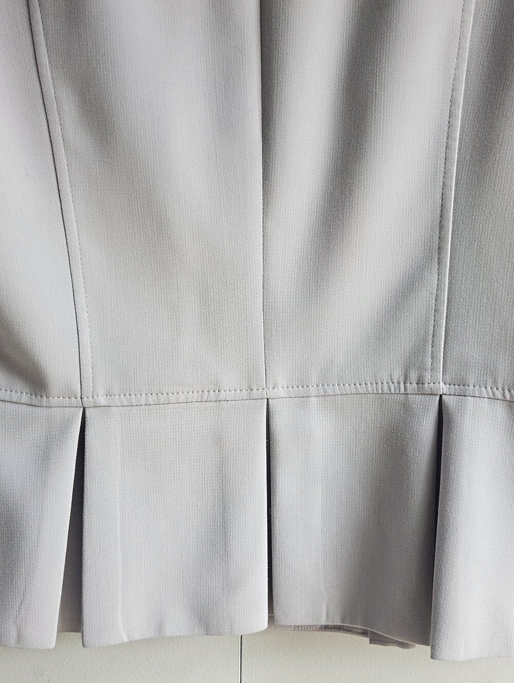 WHBM Flirty-Hem Peplum Blazer in Women's 6 - Picture 13 of 16